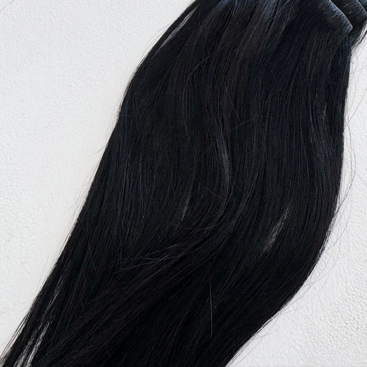 Onyx Gloss — Clip-In Extensions