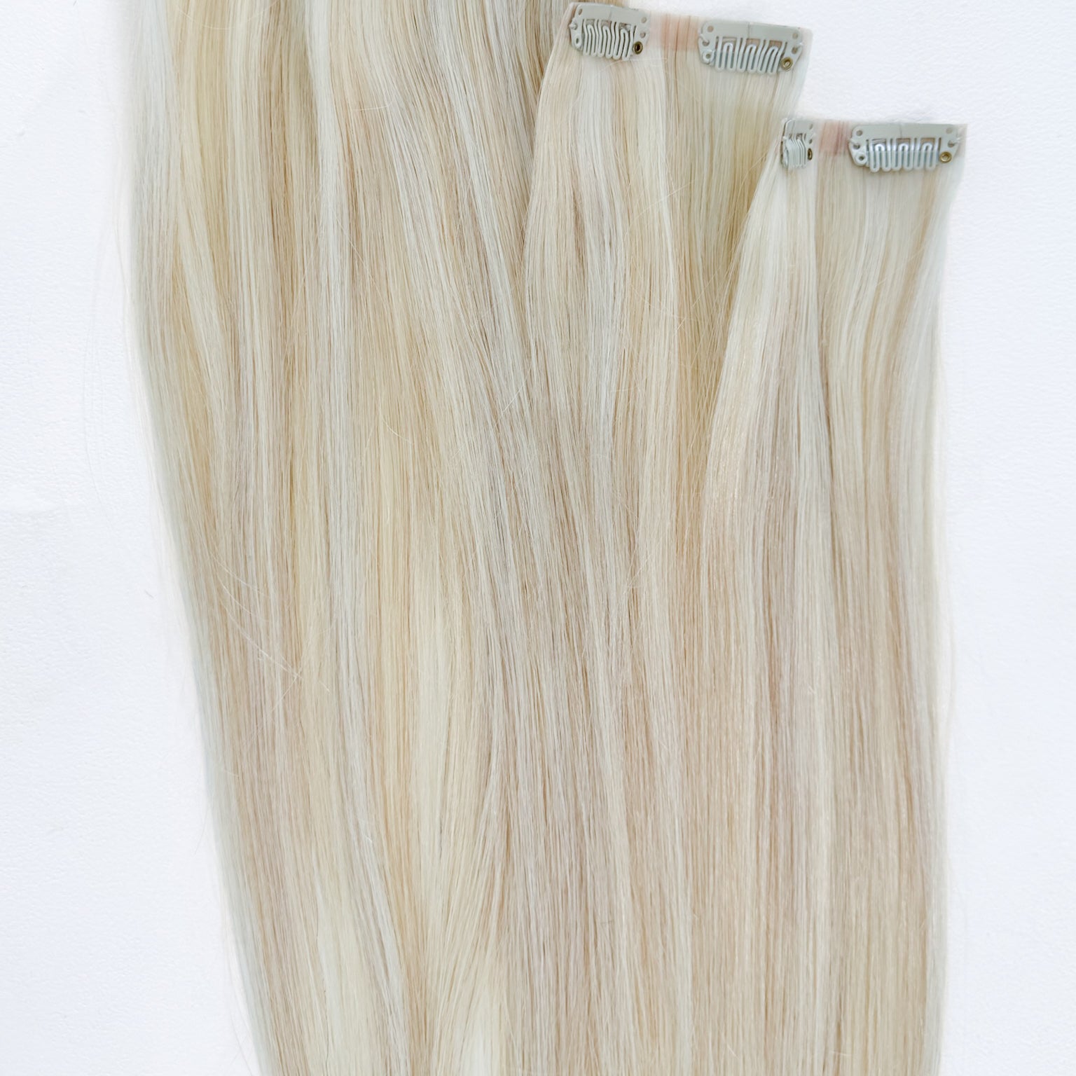 Vanilla Cream — Clip-In Extensions
