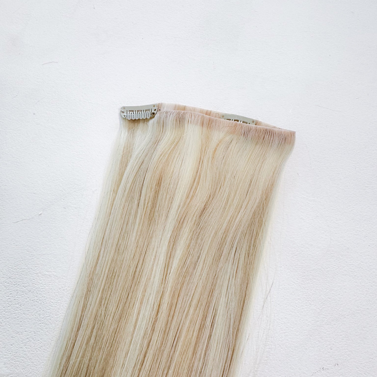 Vanilla Cream — Clip-In Extensions